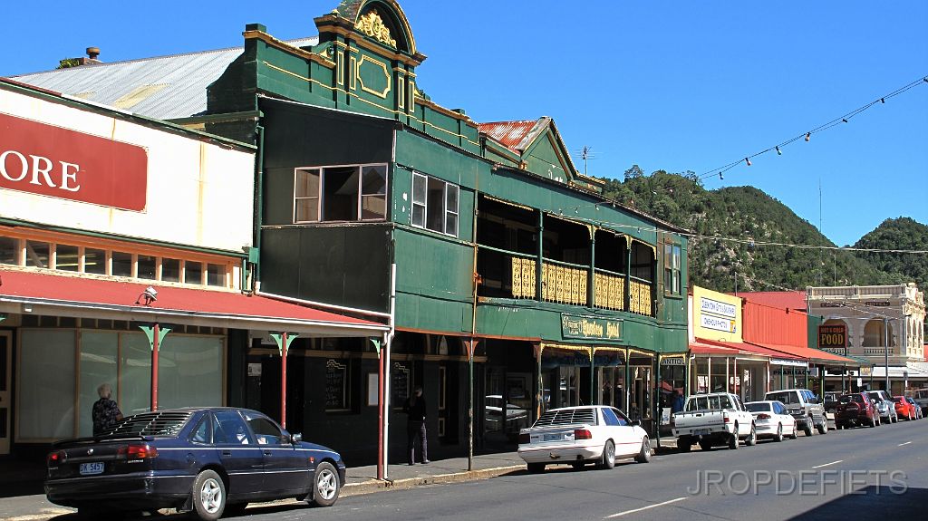 IMG_2505_huizen.jpg - Queenstown