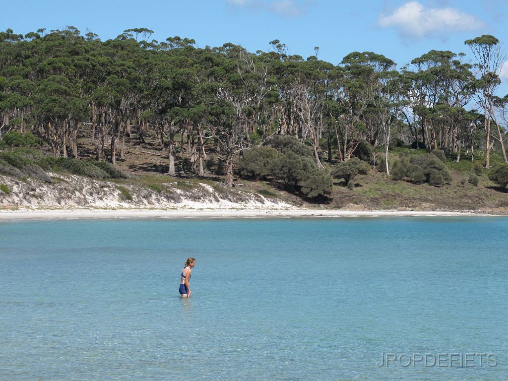 IMG_2610.JPG - Blue lagoon, Maria Island