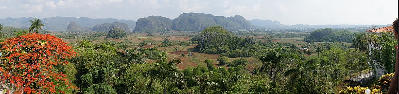 DSC04062.JPG - Mogotes bij Viñales