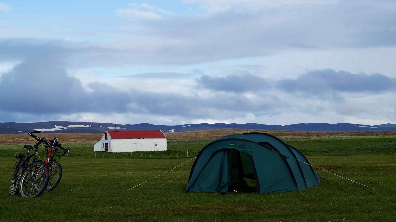 2016-ijsland-045.jpg - Kamperen bij Grimstadir