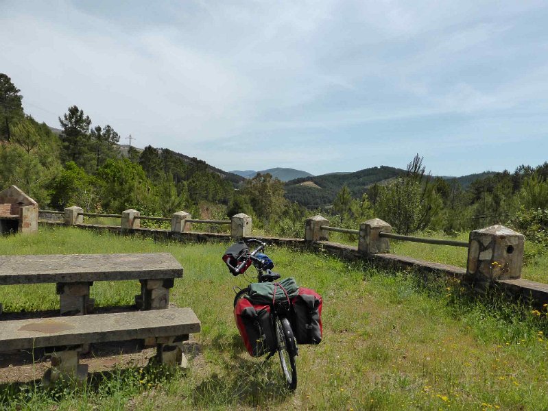 2015-spanje-063.jpg - Op weg naar Embalse de borbollon
