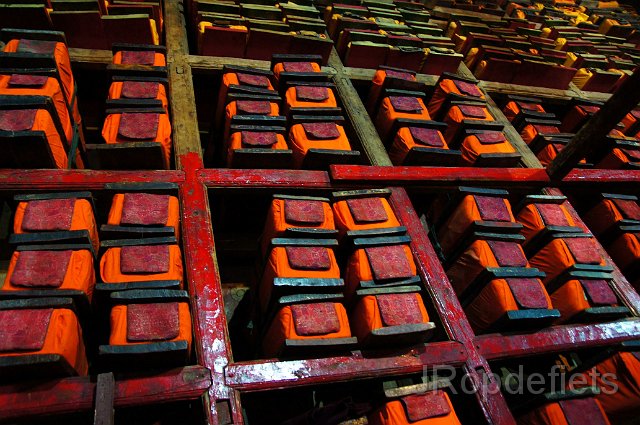 DSC03173.JPG - Gyantse, Kumbum tempel, bibliotheek