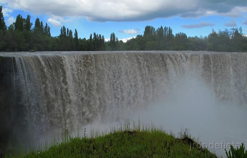 IMG_1140_waterval.jpg - Salto de Laja